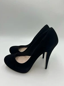 Zapatos de salón Miu Miu de plataforma de gamuza negros talla 36,5 - Imagen 1 de 4