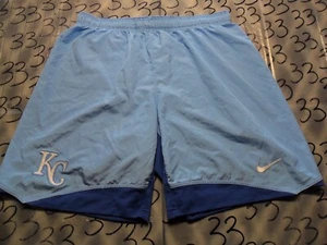 Pantaloncini Nike Dri Fit 2 toni blu Kanas City Royals 32/34 nuovi senza etichette - Foto 1 di 10