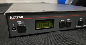 Convertidor de escaneo de video Extron VSC 700 con cable de alimentación - Imagen 1 de 7