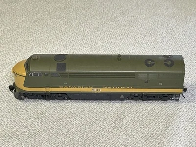 Life Like Proto 1000 HO Canadian National C-Liner Diesel Locomotive - Image 1 of 4