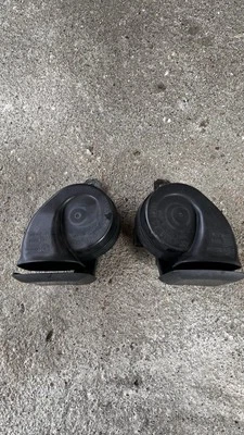 Juego de montaje de bocina paso alto/bajo Toyota 4Runner 03-09 (2), E011, OEM, 2003,04 A9 Foto 1 de 2