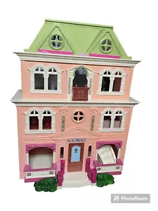 Fisher Price Loving Family Victorian Grand Mansion 2008 solo casa de muñecas - Imagen 1 de 5