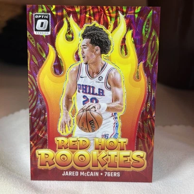 Donruss Optic Jared McCain Red Hot Rookies 2024-25 /99 - Imagem 1 de 2