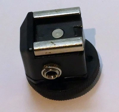 Cold Shoe Flash accessory shoe Adapter for bracket for the 3.5mm jack terminal - Image 1 of 4