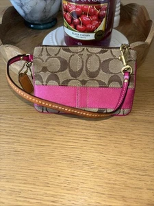 Coach Signature C Brown Jacquard Pink Trim Wristlet Wallet - Picture 1 of 16