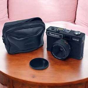 Vtg Windsor WX-3 Camera With Neck Strap. UNTESTED, AS IS. - Picture 1 of 10