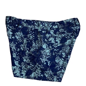 Calvin Klein Jeans Women’s Size 12 Navy Blue Floral Short Shorts w/Pockets - Picture 1 of 4