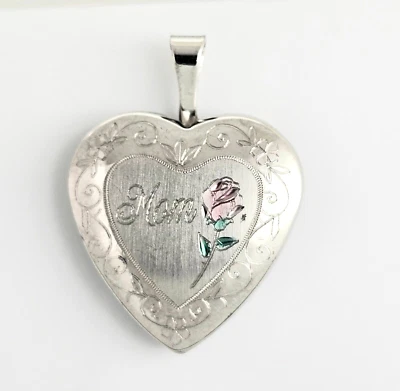 Medallón de corazón de plata 925 con borde rosa, mamá y grabado, detalles corte diamante Foto 1 de 4