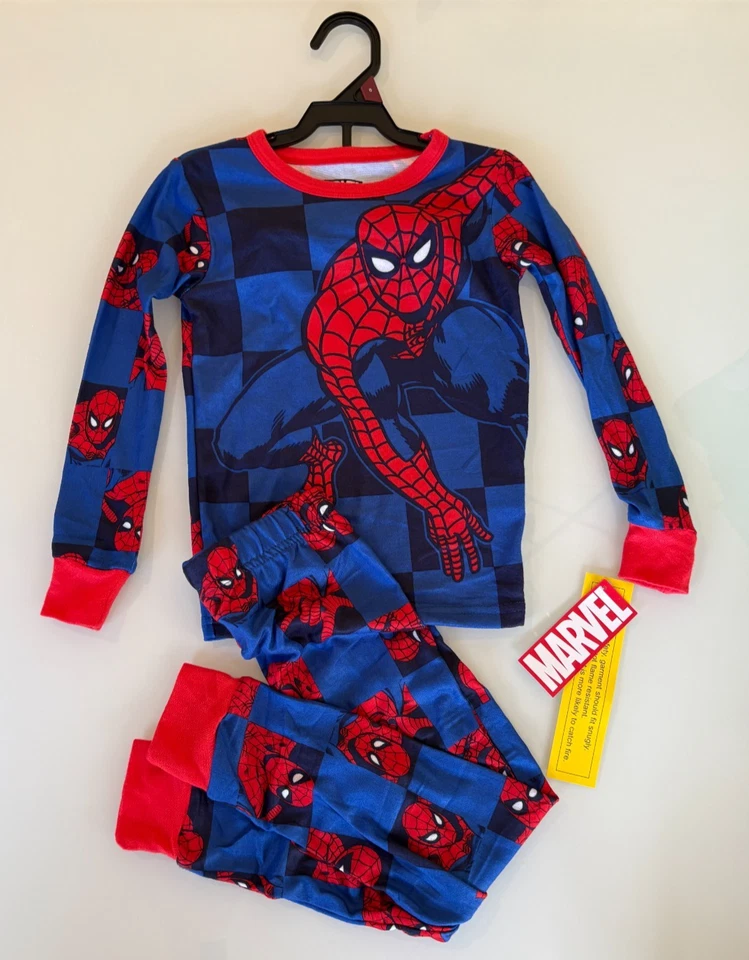 NEW MARVEL SPIDERMAN 2 PC PAJAMA SET  Boys size 6 - Image 1 of 1