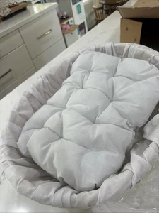 Ashton Drake Lullaby Woven White Baby Basket 03-00883-003 - Picture 1 of 8