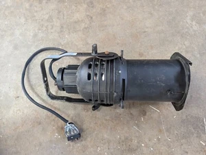 ALTMAN 360Q Series Axial Ellipsoidal Stage Lighting Unit Ceiling Hanging A6x12 - Picture 1 of 4