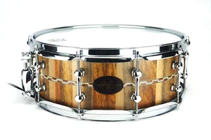New solid stave snaredrum 14"x5,5". Mutenye/Walnut, Custom made by HirscH drums - Bild 1 von 9