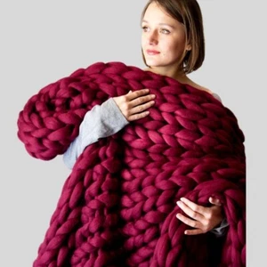 Winter Warm Hand Knitted Chunky Soft Blanket Thick Line Throw Over Bed Bulky - Picture 1 of 33
