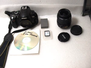 Used Nikon D40 6.1 MP , 2.5" DSLR+ Nikon 18-55mm lens Very good, Shutter 15115 - Picture 1 of 12