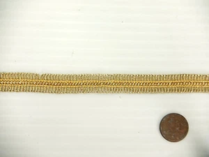 Borde tejido dorado dorado metálico vintage con bordes en bucle.  26 yardas.   T-015B - Imagen 1 de 6