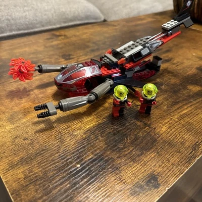 LEGO Alpha Team: Ogel Shark Sub (4793) 98% Complete Missing Figure Claw And Fin - Image 1 of 4