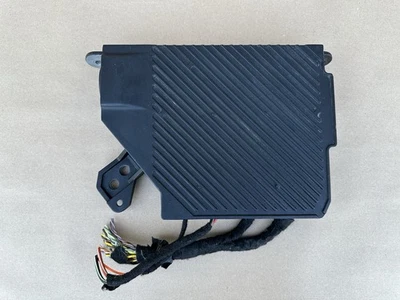 Amplificador estéreo de sonido Bowers & Wilkins 17-22 Volvo XC90 S90 V90 OEM 31456885AA Foto 1 de 4