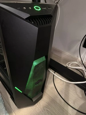 PC Windows Intel I7 9700 16GB di RAM 4 TB dischi  - Immagine 1 di 4