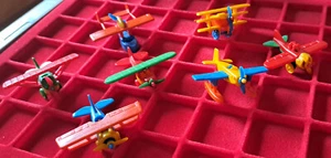Plastik Flugzeuge - Picture 1 of 10