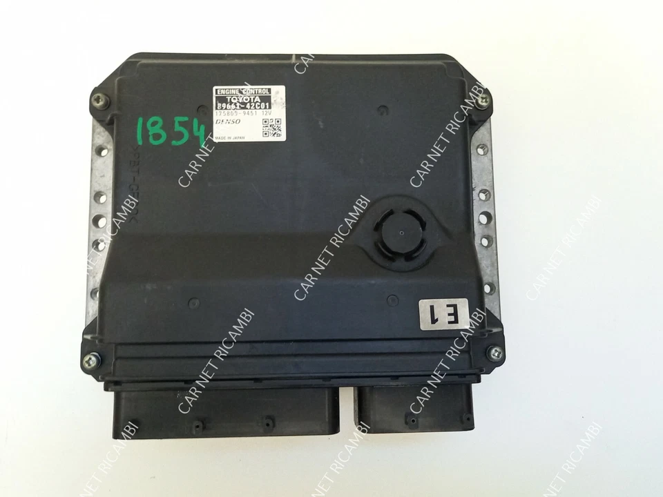 89661-42C01 CENTRALINA MOTORE ECU TOYOTA RAV4 III 2.2 D 130 KW DENSO 175800-9451 - Immagine 1 di 4