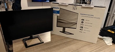 Phillips  288E2 28 Inch UHD 4K Gaming Monitor 3840 x 2160 - Image 1 of 3