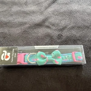 Small Dog Bow Tie Collar 5/8” Width 11-16” Length Pink And Green Flamingo - Picture 1 of 6