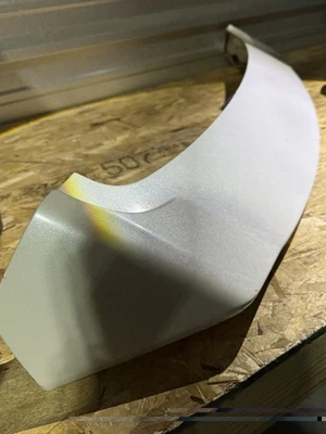 Alerón trasero Hyundai Santa Fe 2013 2014 2015 2016 2017 2018 OEM usado 87210-4Z000 Foto 1 de 4