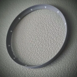 Chapter Ring SKX007 Angled TRIANGLE / Grey + White - SEIKO MOD SKX Chapter Ring - Picture 1 of 2
