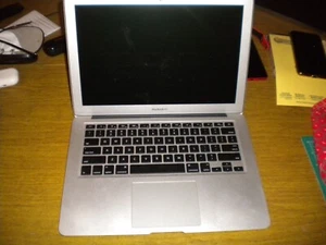 macbook pro 2010 13 inch - Picture 1 of 5