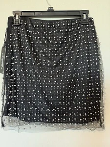 Skirts - Picture 1 of 2