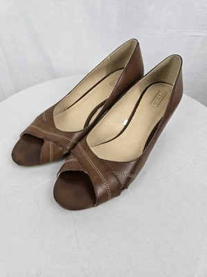 Merona Brown Faux Leather Peep-Toe Wedges Sz 9.5 - Image 1 of 4
