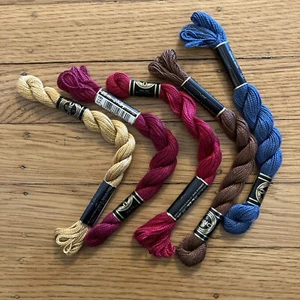DMC Perle Cotton Size 5 Thread Lot 5 Skeins Red Blue Brown Gold 815 930 801 729 - Picture 1 of 6