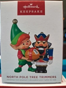 2022 Hallmark Keepsake tagliaalbero ornamento polo nord 10° serie nuovi con scatola - Foto 1 di 1