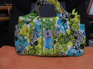 VERA BRADLEY "LIME'S UP" ABBY RETIRED NWTS - Picture 1 of 6