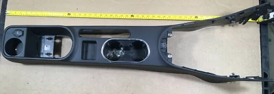 2012 - 2016 VOLKSWAGEN BEETLE SEAT CONSOLE TRIM 5C3863241C OEM . - Imagem 1 de 4