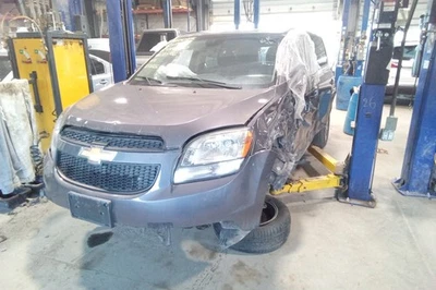 2012 Chevrolet Orlando 2.4L Engine Motor OEM 121K Miles - LKQ435017807 - Image 1 of 4