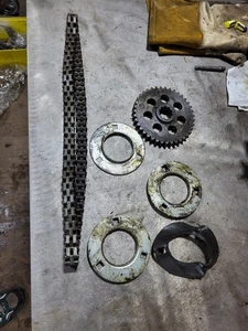 Vintage Arctic Cat Snowmobile 39 Tooth Bottom Sprocket 92 Pitch Chain  - Picture 1 of 8