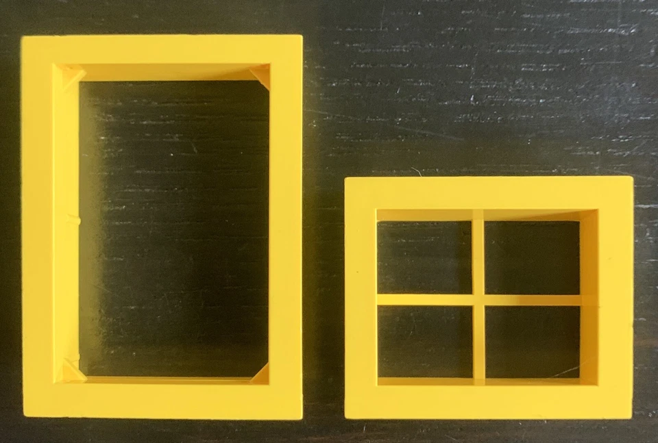 Lego Window and Frame. Yellow. Vintage - Image 1 of 3