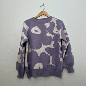 NWT groovy Purple white floral crewneck sweater - Picture 1 of 3