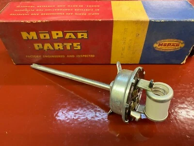 INTERRUPTOR DE CALEFACCIÓN 1622731 PIEZA COMO NUEVA PARA 1955 PLYMOUTH SAVOY BELVEDERE PLAZA Foto 1 de 4