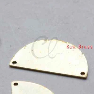 10 Pieces Raw Brass Half Circle Link - Pendant - Charm 26x15mm (CW-1982C-P-323) - Picture 1 of 2