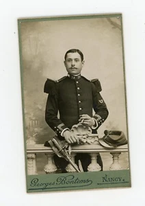 PHOTO CDV c.1900, un militaire pose pour Bontems NANCY 79 sur le col - Imagen 1 de 4