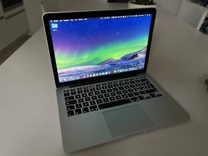 Apple MacBook Pro Retina 13 (128GB SSD, Intel Core i5 2,7 GHz, 8GB RAM) A1502 - Foto 1 di 7