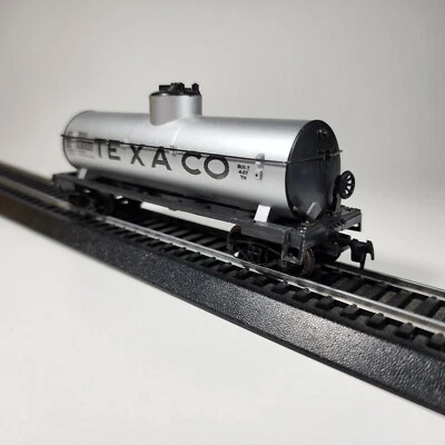 HO Gauge Model Power 98106 TCX Texaco Single Dome Chemical Tank Car No. 6305 - Image 1 of 4