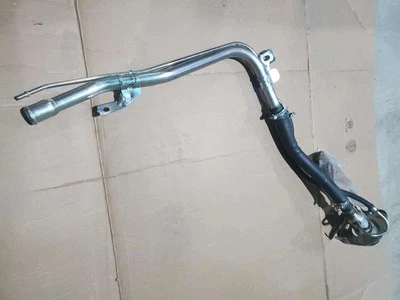 CHEVROLET SUBURBAN 1500 TANQUE DE GASOLINA LLENADO CUELLO MANGUERA TUBO FABRICANTE DE EQUIPOS ORIGINALES 2019-2024 Foto 1 de 4