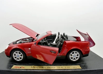 Modellino auto scala 1:18 Mercedes benz SLK 230 modellismo statico collezione - Immagine 1 di 4