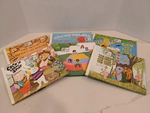 Vintage "Wonder World Books" Children's  Book Set Of 6 - Picture 1 of 13
