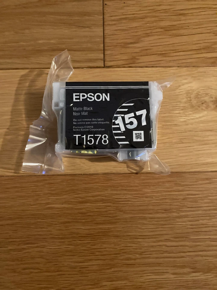 2019-21,  Genuine Epson T157 1 ink  T1578 Matte Black For Epson  R3000 - Image 1 of 1
