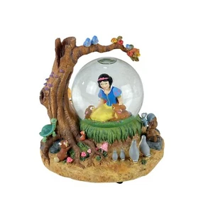 Snow White and Friends Disney Snowglobe in Original Box - Picture 1 of 5