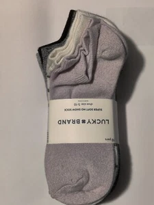 Nuevo con etiquetas Paquete de 10 calcetines para mujer Lucky Brand súper suaves sin mostrar talla 5-10 $50 YY044 - Imagen 1 de 3